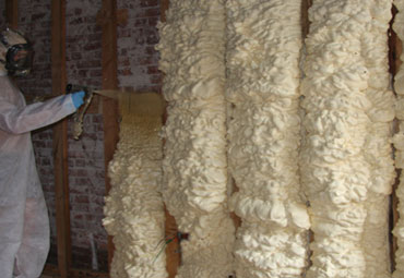 Types of Spray Foam in Olathe